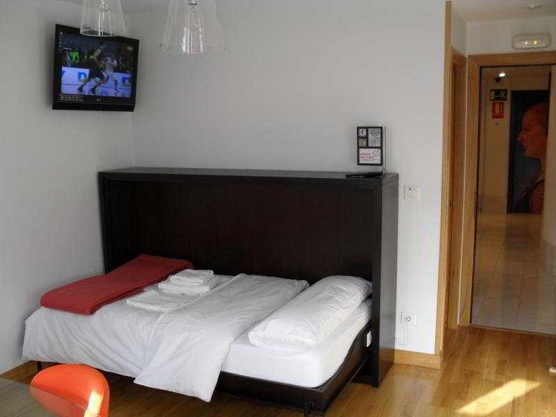 Hotel Ofi La Coruña Eksteriør bilde